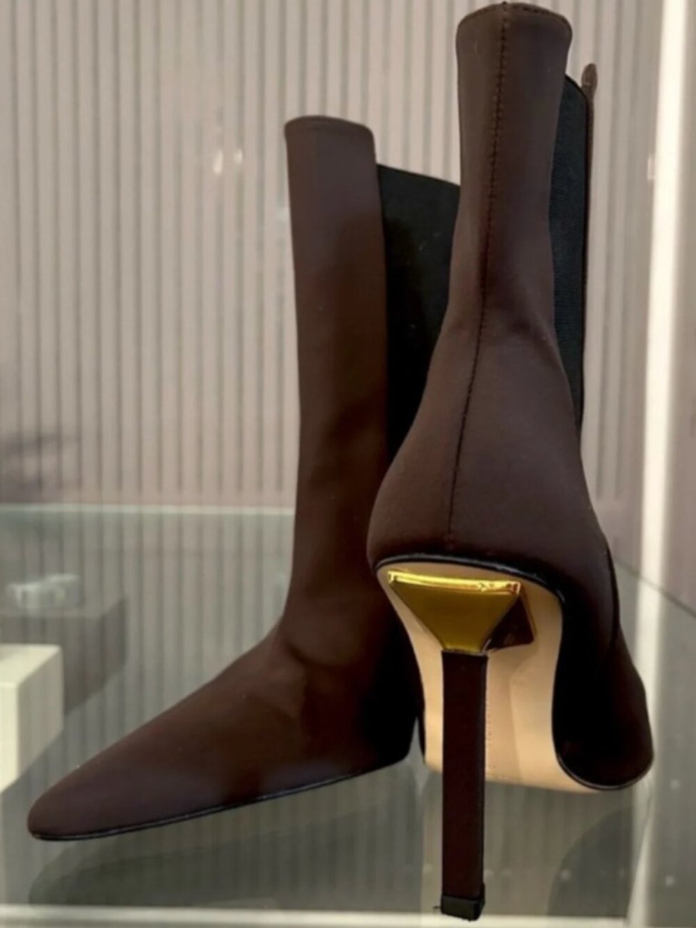 Khloe Kardashian-Good American “Kickstand” Ankle Boot-Brown Neo with Gold Heel - Picture 2 of 4